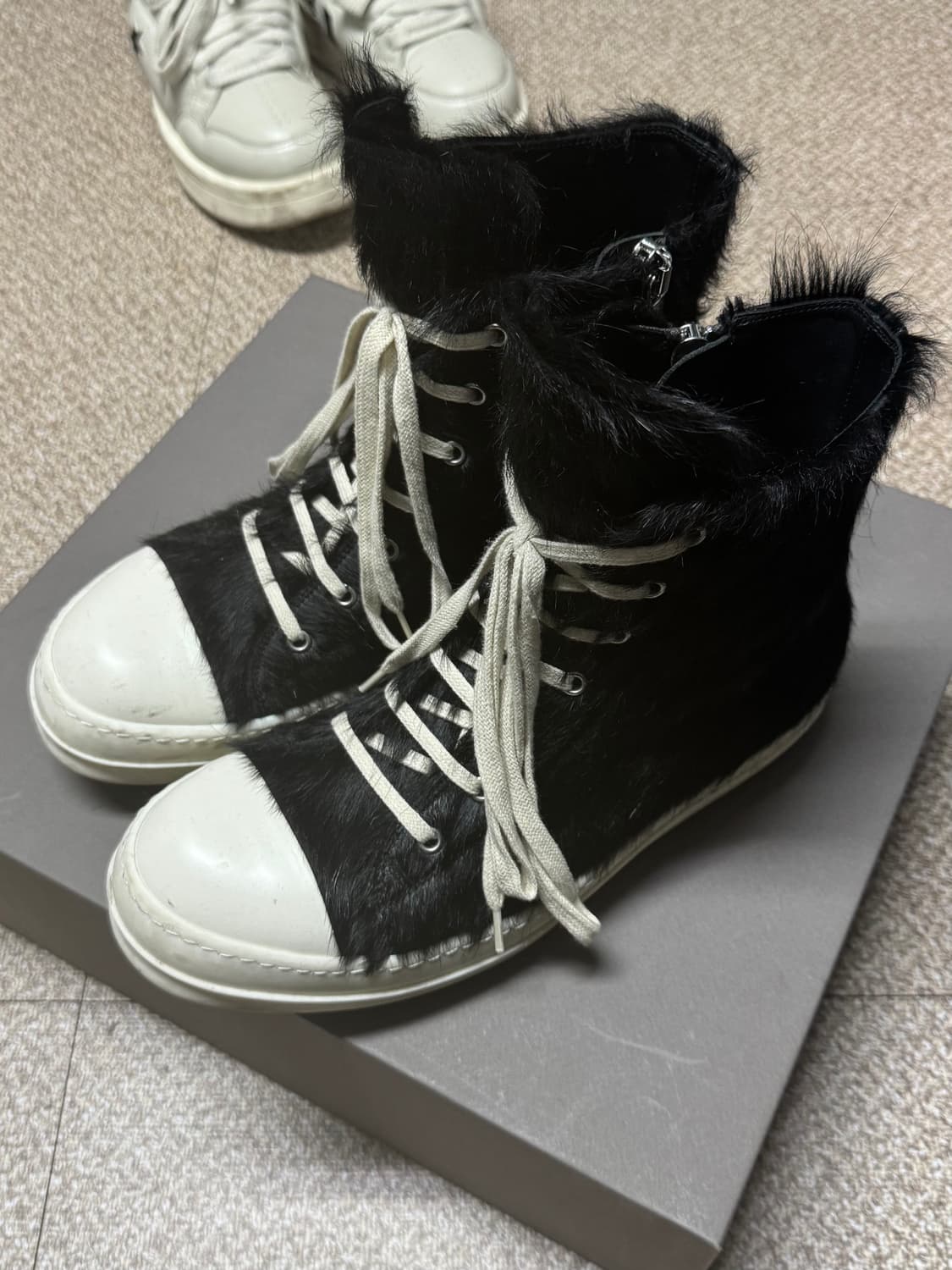 릭오웬스 릭컨 라몬즈 송치 24SS 43 size 상품이미지2