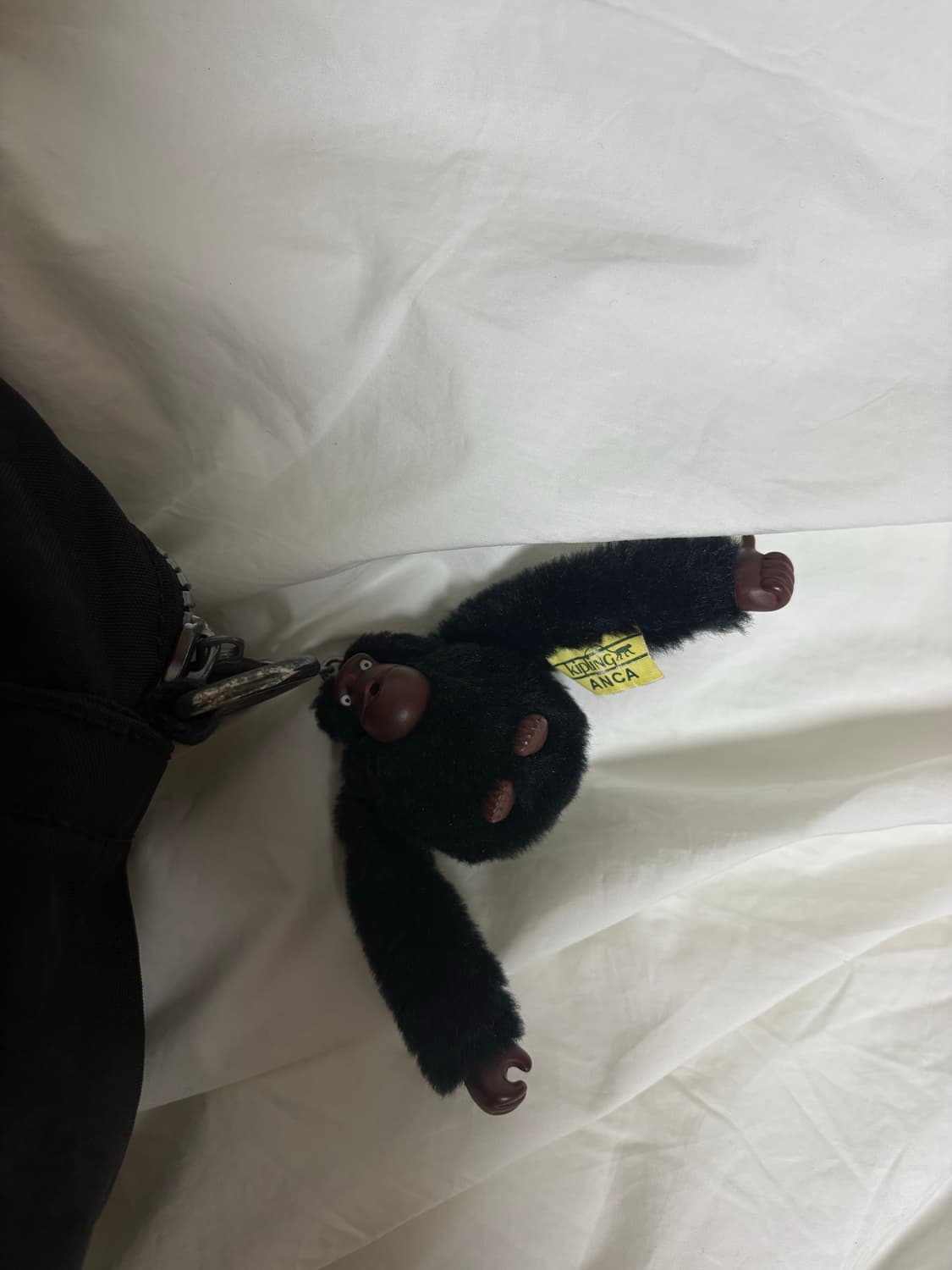 키플링 숄더백 블랙 상품이미지4