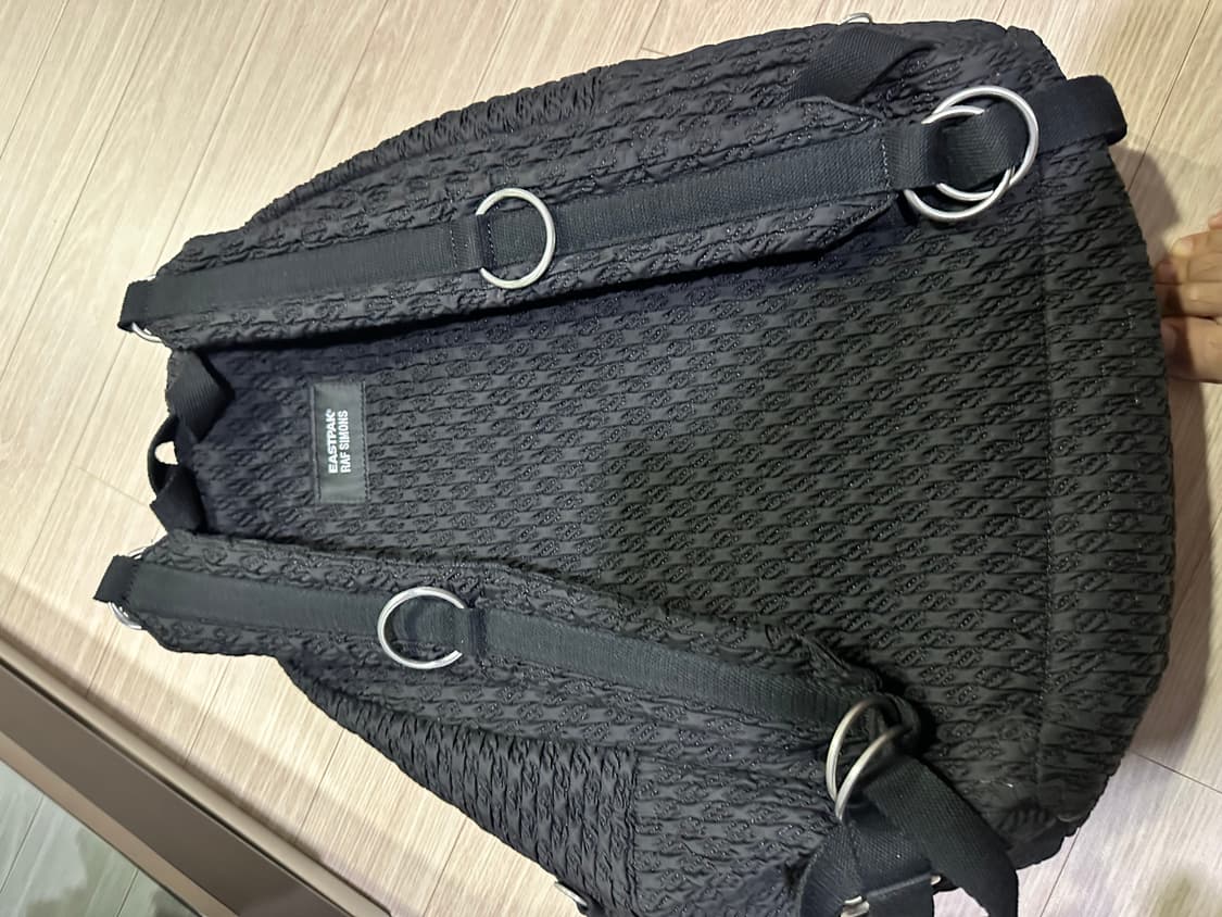 라프시몬스 이스트팩 루프 백팩 상품이미지3