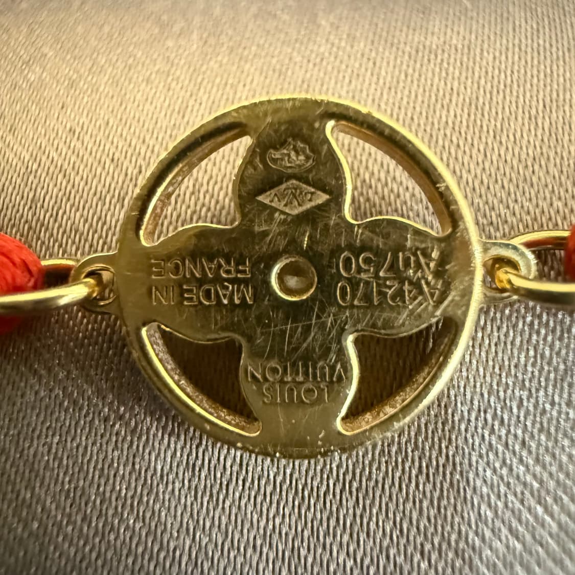 루이비통 이딜 블라썸 다이아 팔찌 옐로우골드 18K 상품이미지5