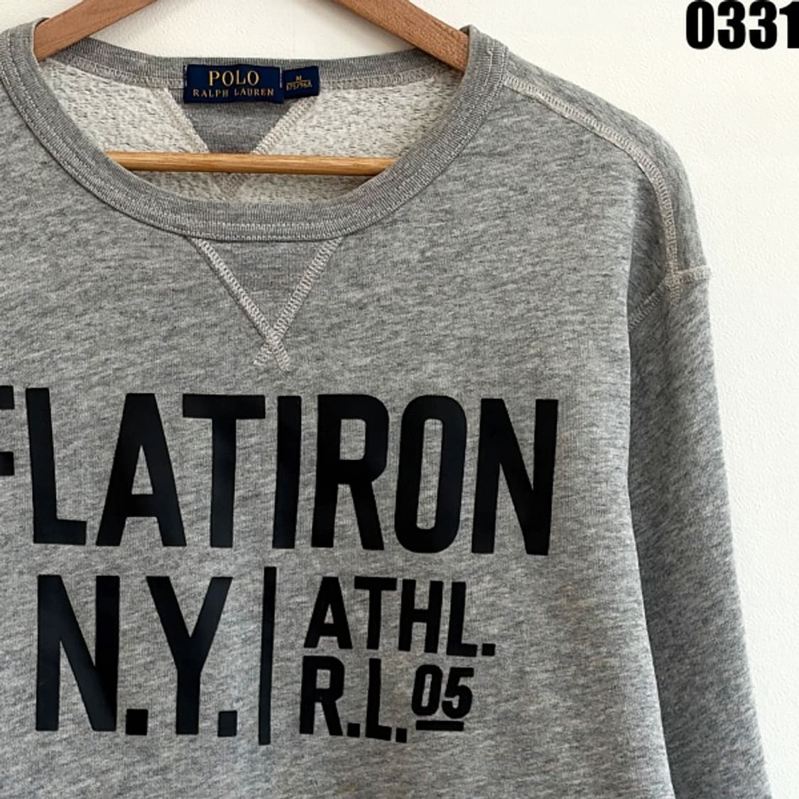 폴로 랄프로렌 FLATIRON 그래픽 스웻셔츠 상품이미지2