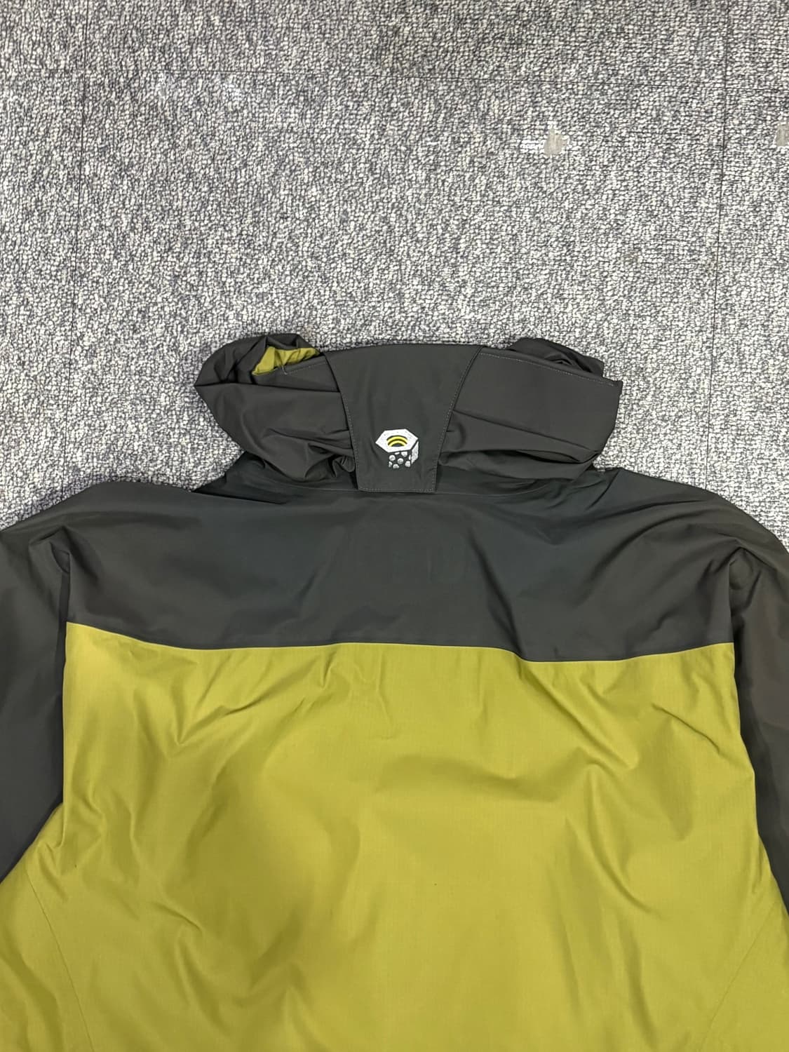 마운틴 하드웨어 고어텍스 윈드자켓 상품이미지5