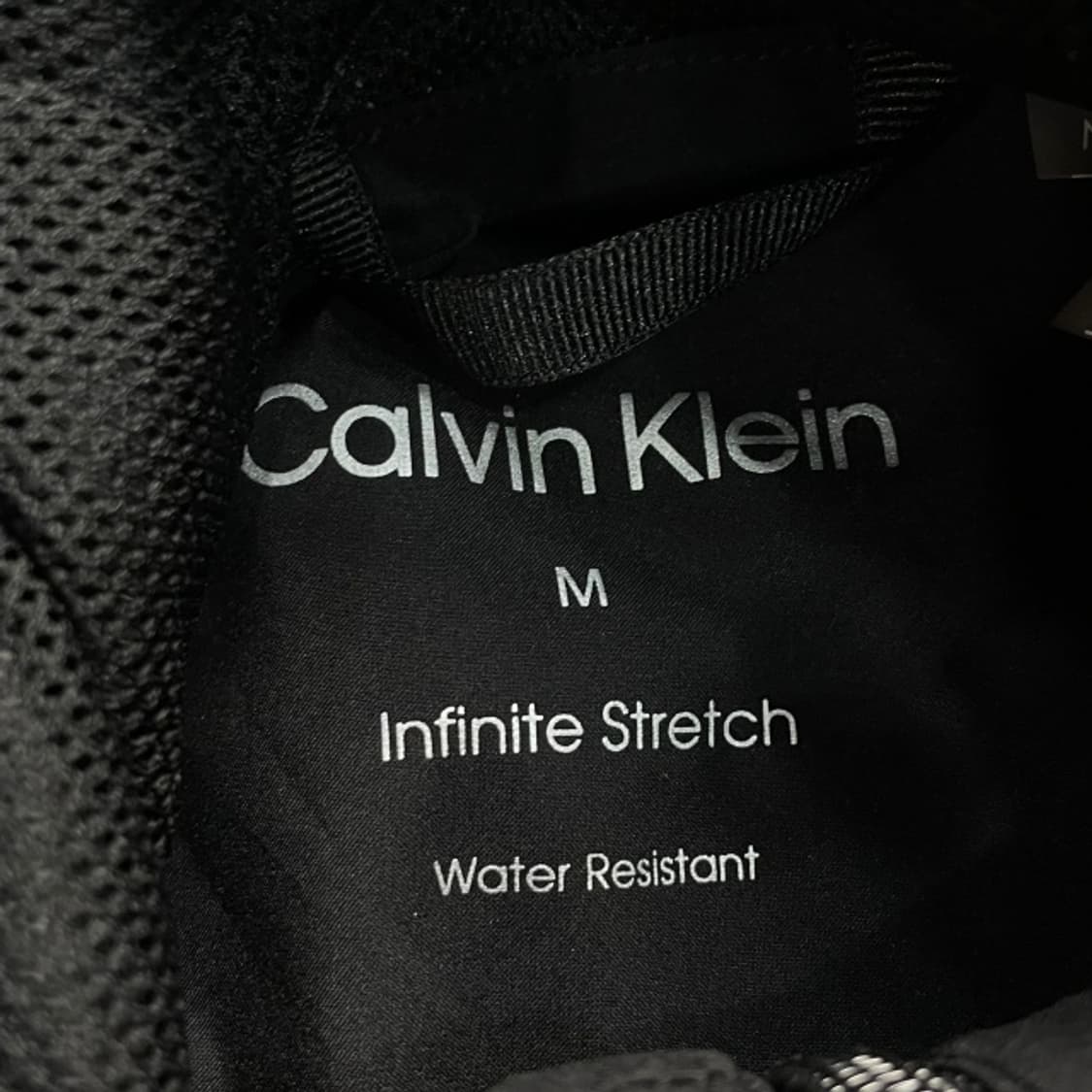 100 캘빈클라인 바람막이 상품이미지3