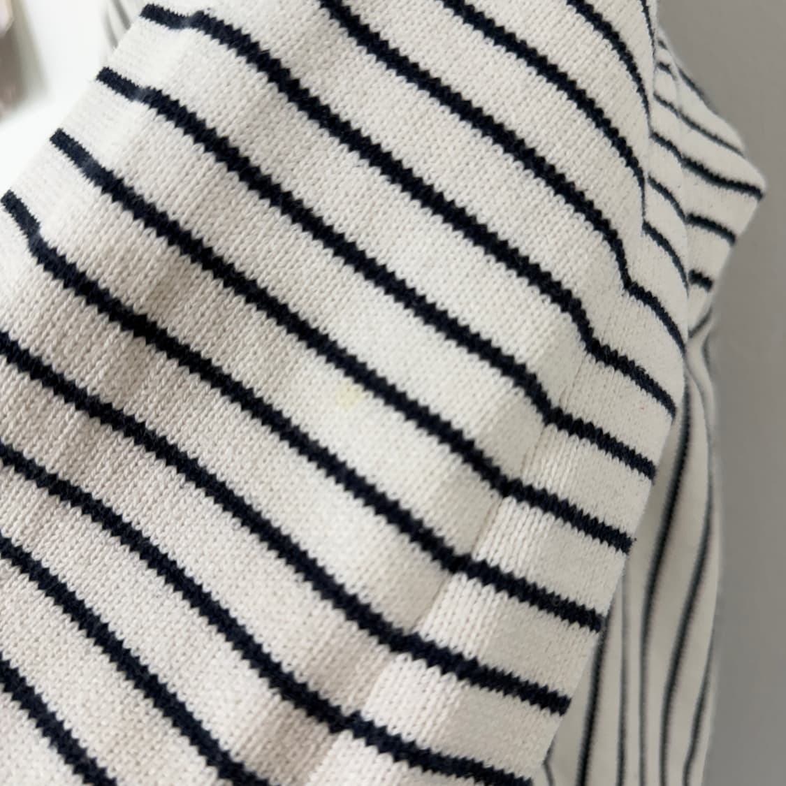 [F] EACH & OTHER 스트라이프 브이넥 가디건 상품이미지6