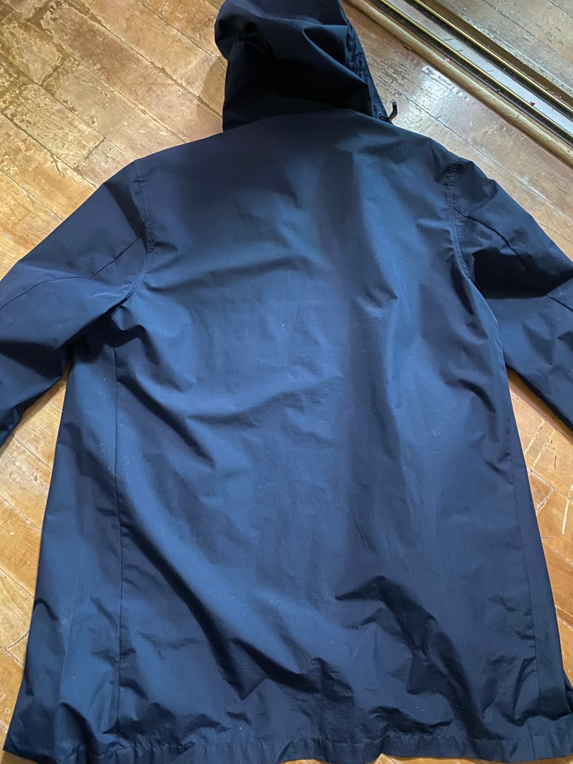 ZARA 블랙 후드 레인코트 XL (105~) 상품이미지6