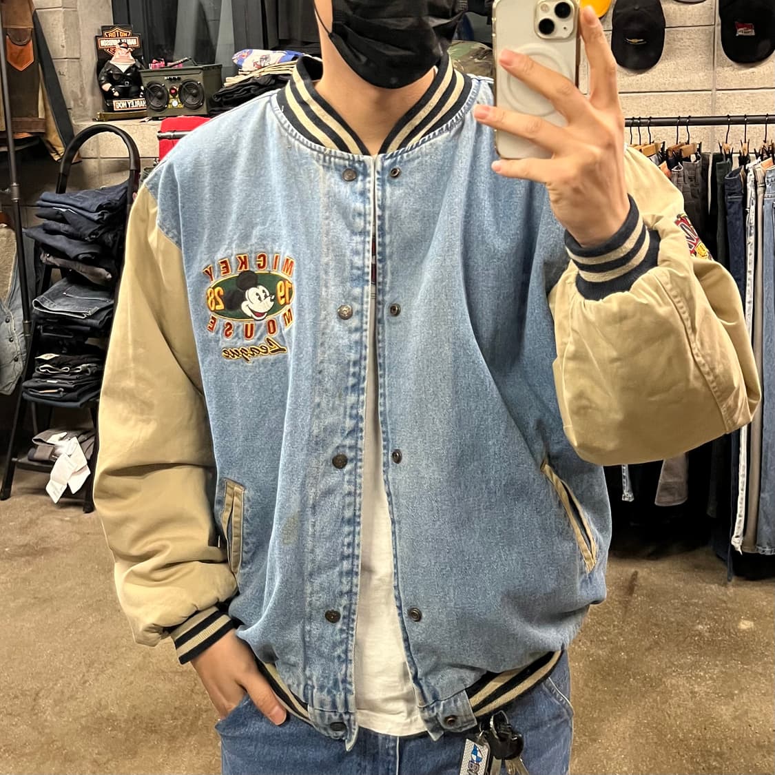 90s 미키마우스 데님 바시티 (105-110) 상품이미지8