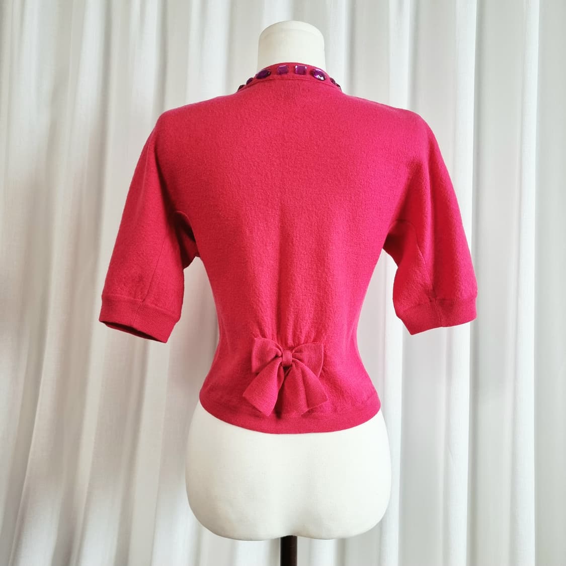 마크 제이콥스 울100% 큐빅 핑크 숏 가디건 (55/표기M) 상태최상 상품이미지3