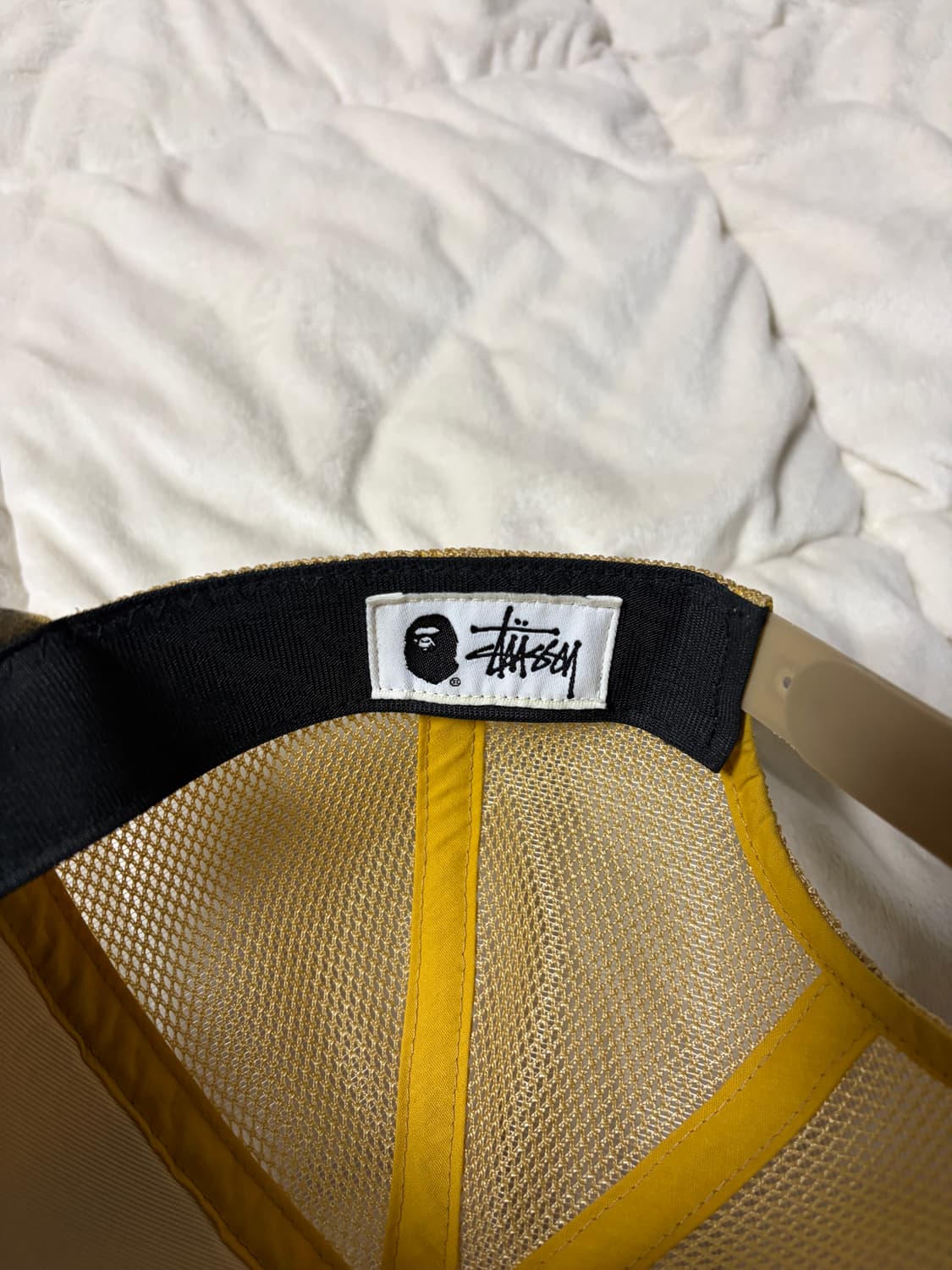 베이프 스투시 트러커캡 옐로우 상품이미지2