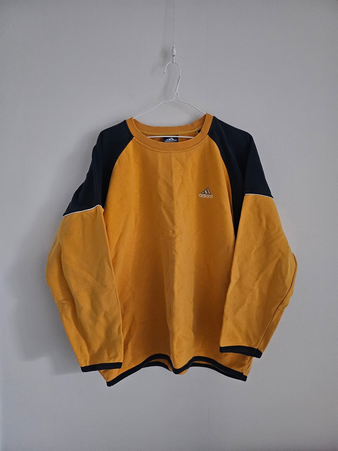 올드 아디다스 스웻셔츠
 상품이미지1