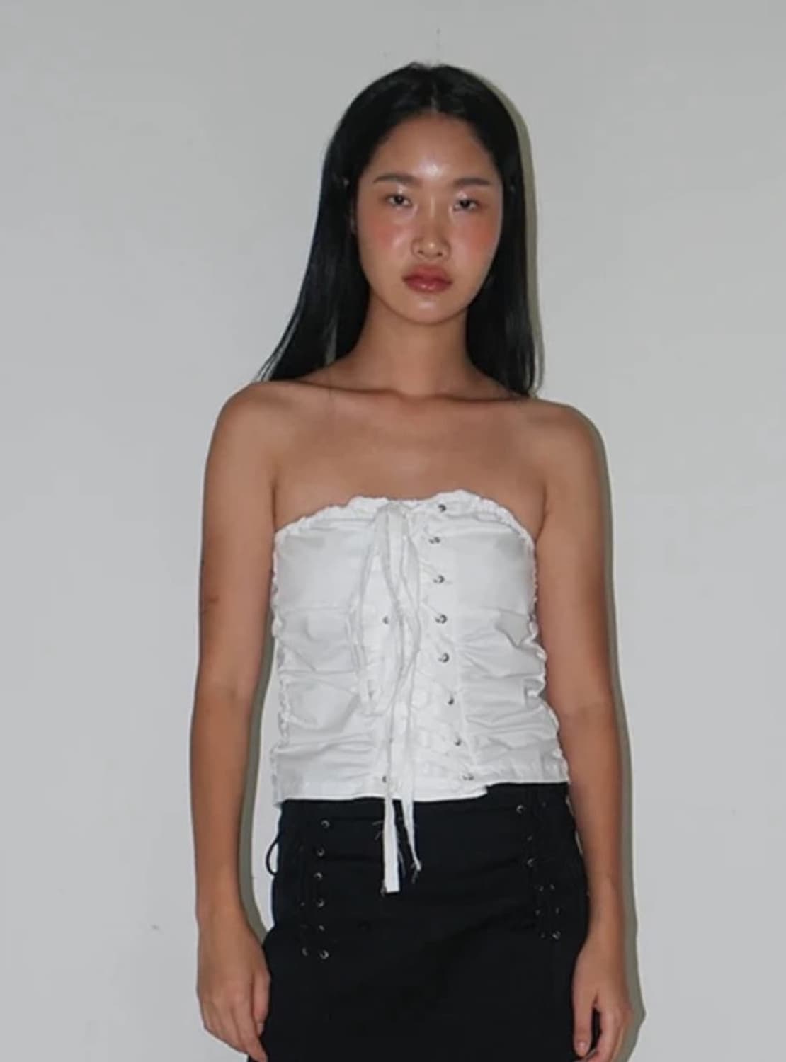 Nache rawcut bustier 로우컷 뷔스티에 상품이미지1