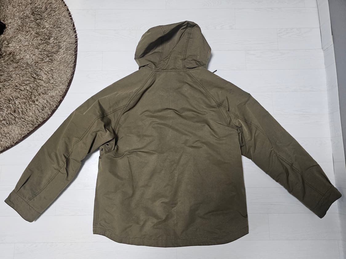 이스트로그 덱자켓 L사이즈 팝니다 상품이미지2