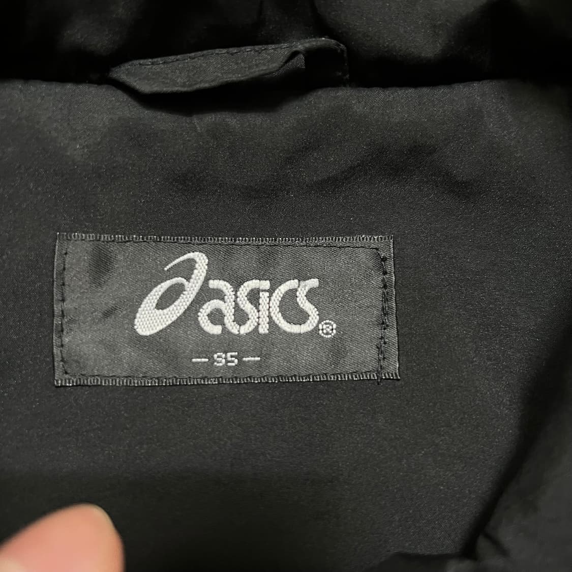 아식스 올드스쿨 화이트리인 바람막이 집업자켓 [블랙] M/95 상품이미지5