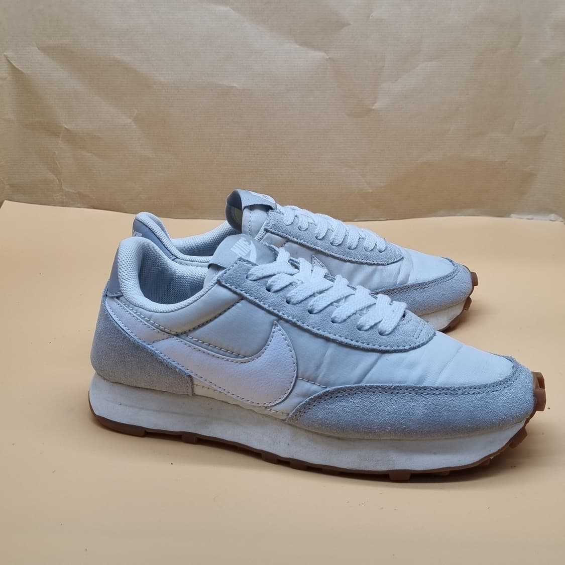 나이키 데이브레이크 여성운동화240  상품이미지1