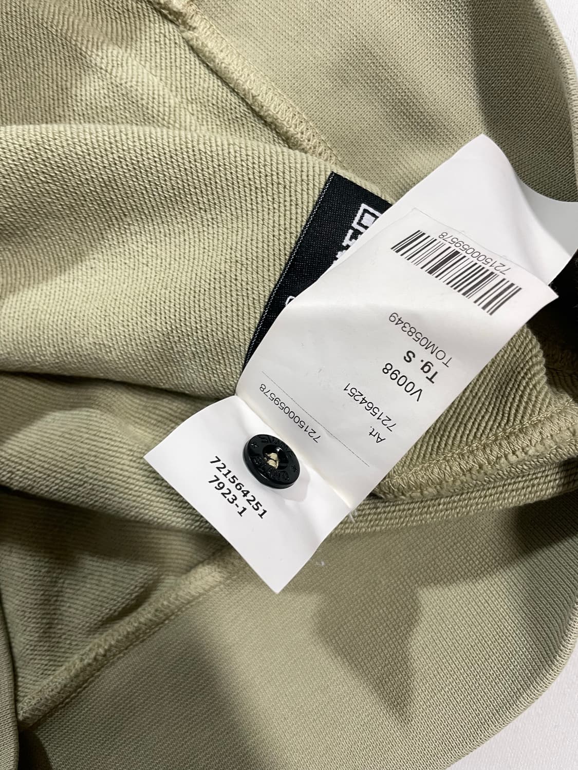 스톤아일랜드 20ss 베이지 와펜 후드집업 상품이미지7