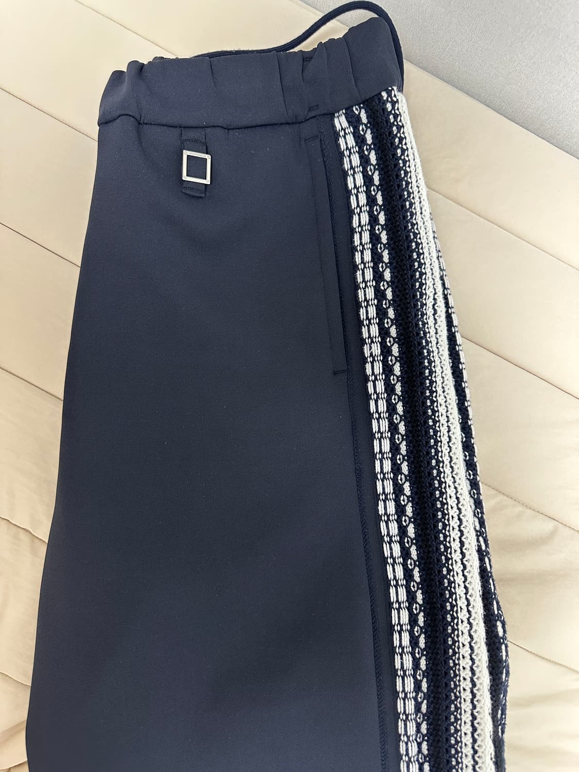 우영미 니트디테일 트랙팬츠 네이비 46 상품이미지1