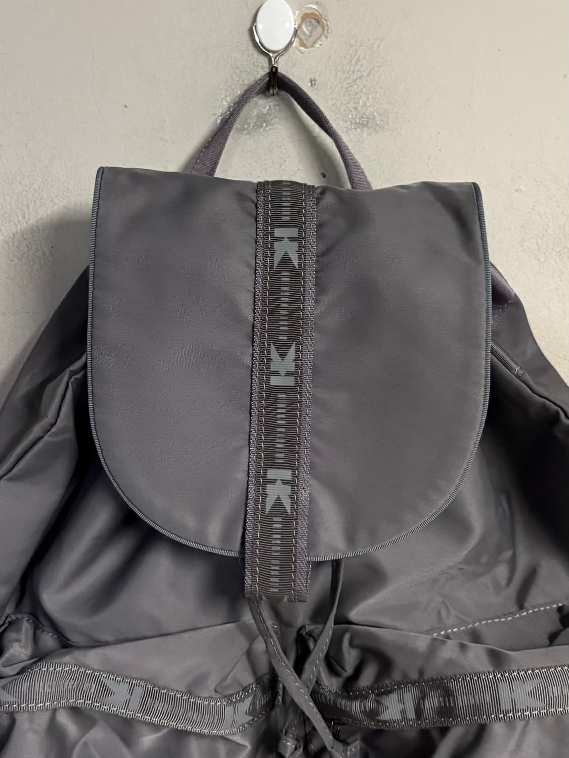 HIROKO KOSHINO SPORTS logo strap backpac 상품이미지3