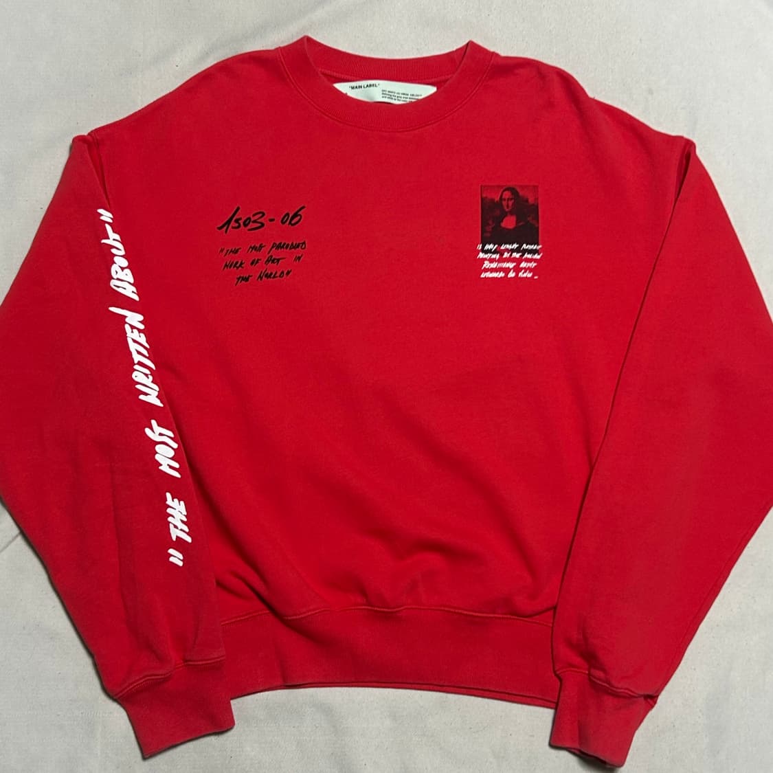 🫶🏻 오프화이트 모나리자 프린트 레드 맨투맨 🫶🏻 상품이미지3