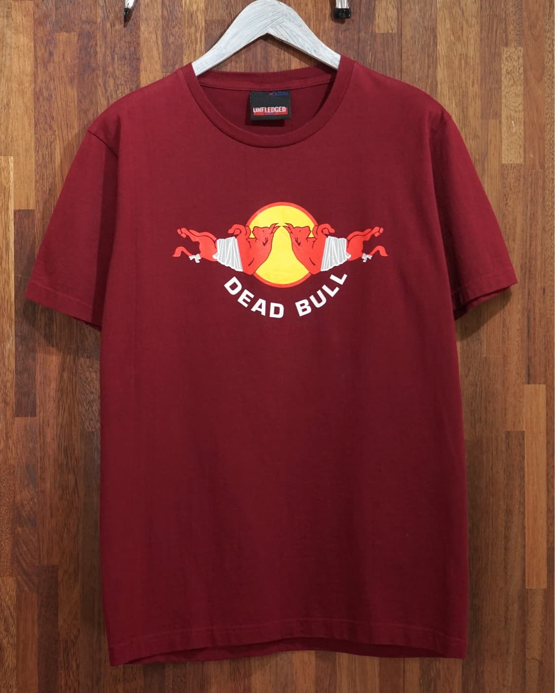 Dead Bull 레드불 패러디 티셔츠 상품이미지1
