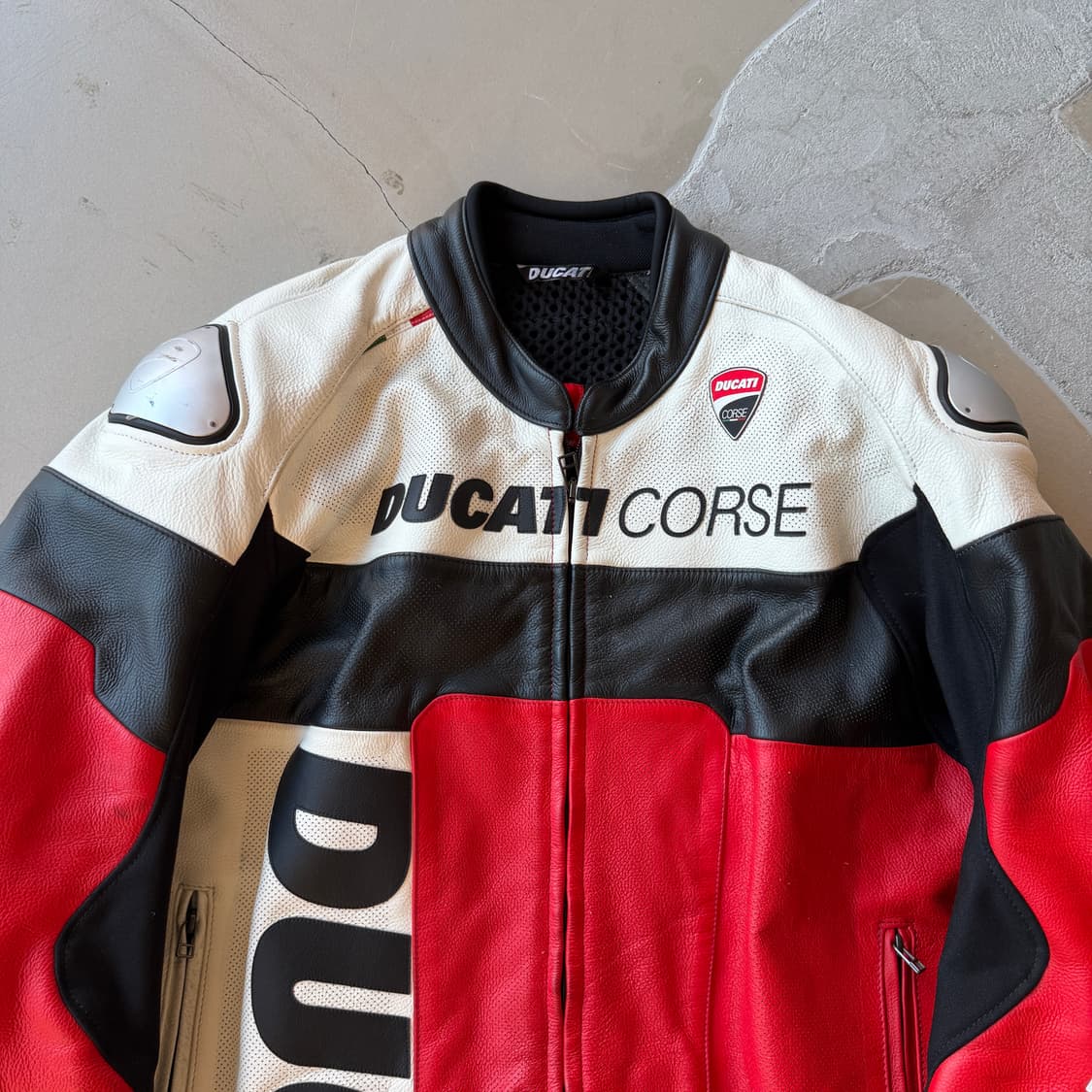 두가티 코르세 레더 레이싱 자켓 상품이미지6