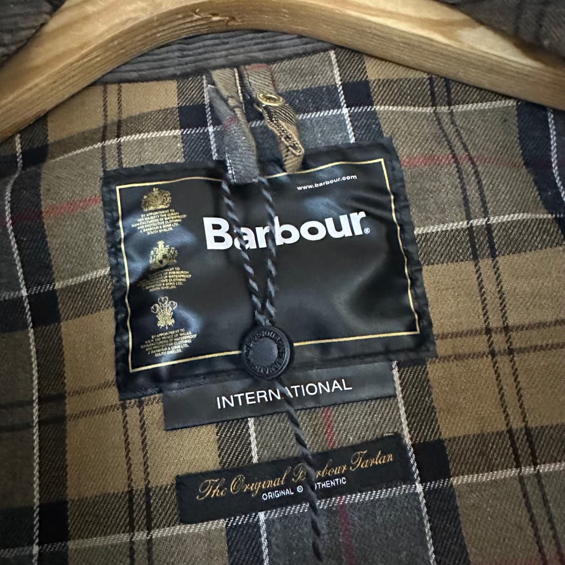 34 바버 인터네셔널 자켓 블랙 상품이미지3