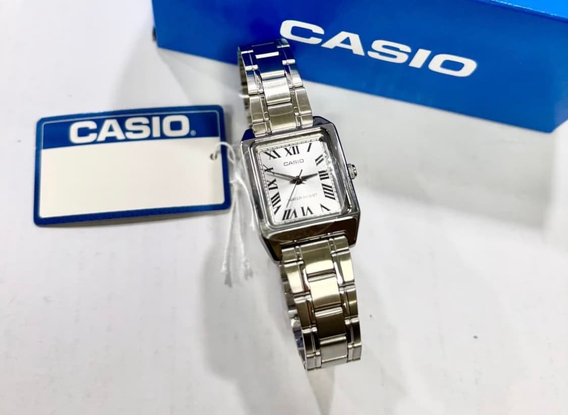 카시오 메탈시계 새상품 상품이미지1