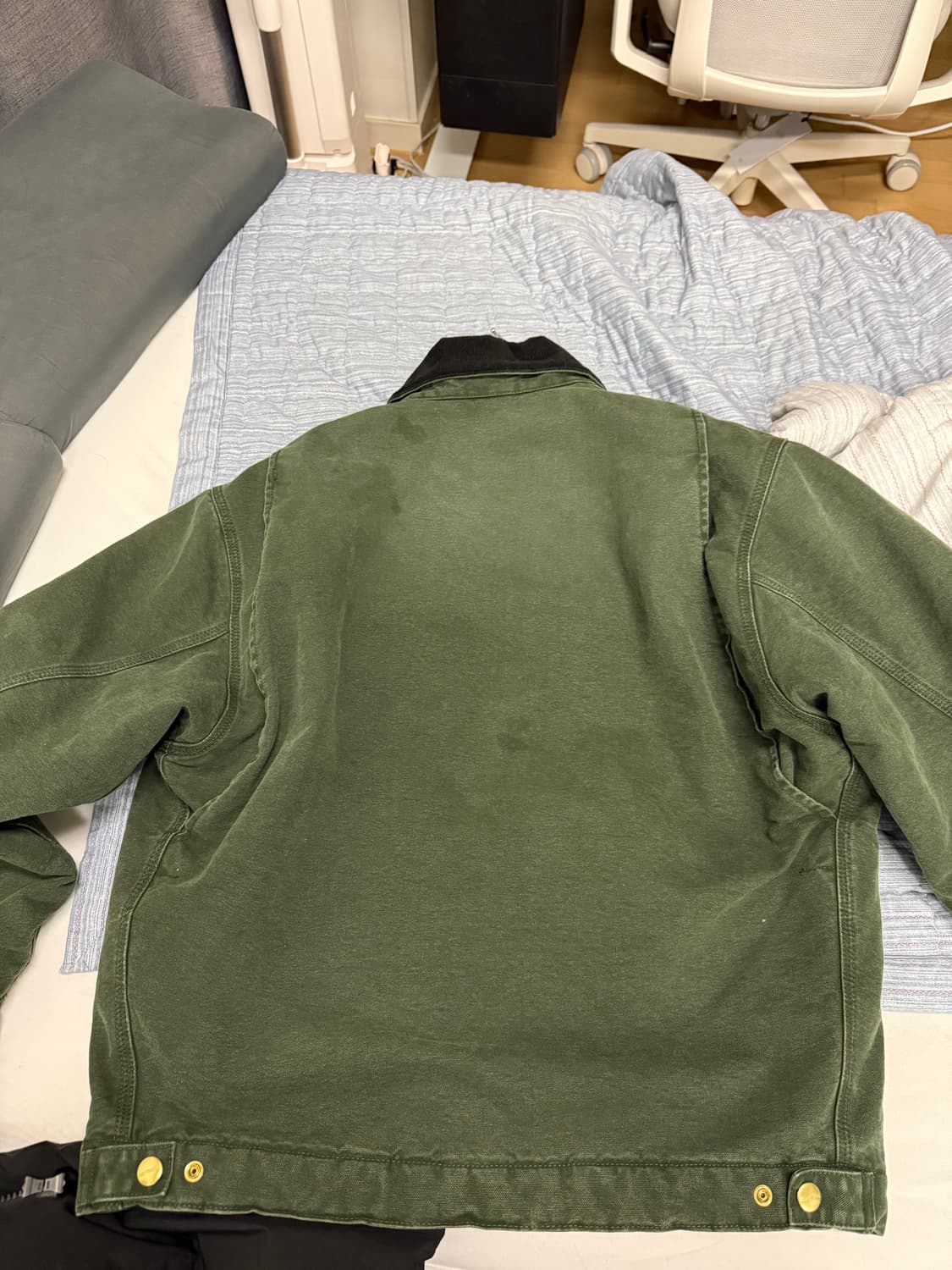 칼하트 wip og 디트로이트자켓 올리브 m사이즈 팝니다 상품이미지2