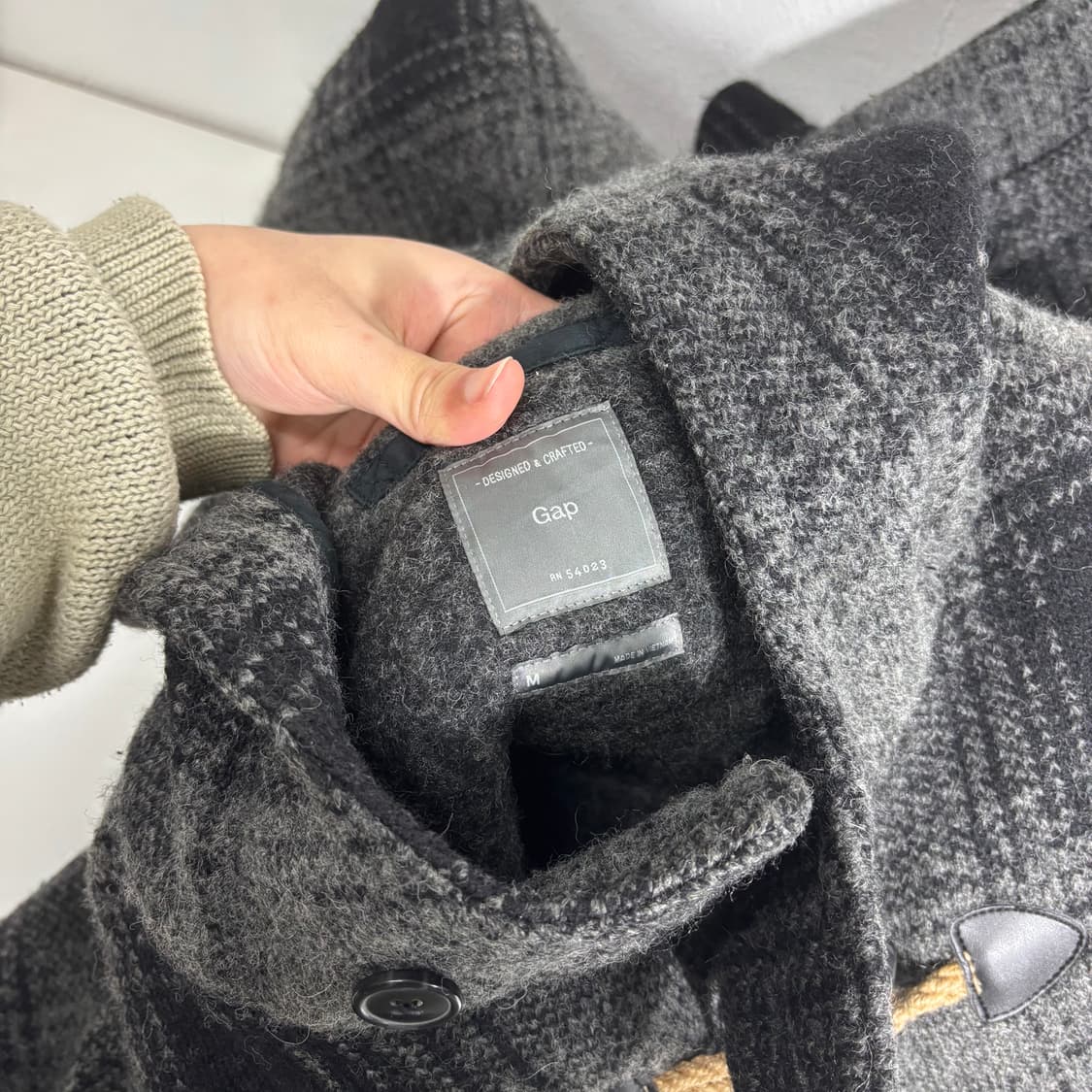 우먼M-L 갭 GAP 검그레이 체크 울 후드더플코트 떡볶이코트 상품이미지4