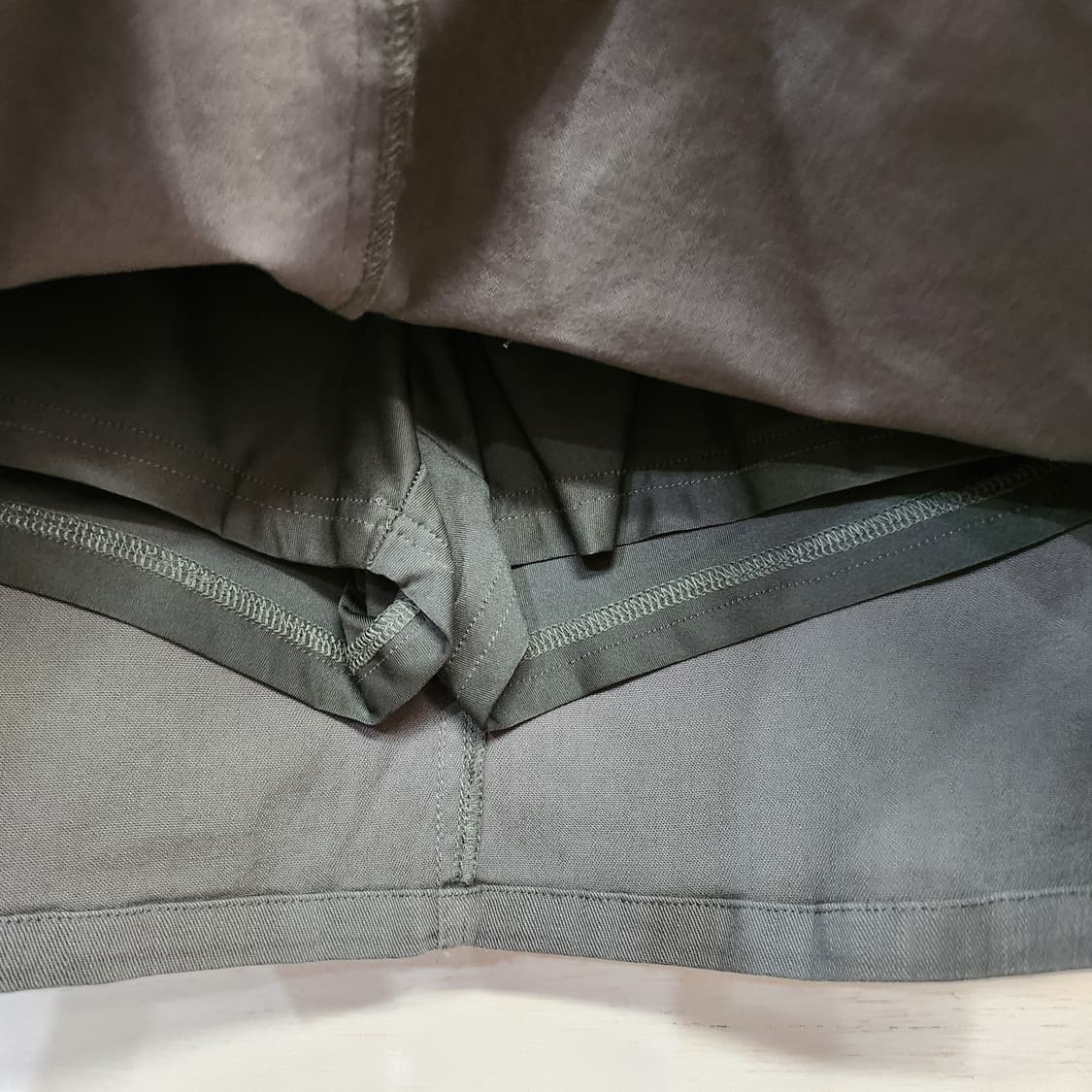 823) 마크앤로나 여성 골프치마 상품이미지5