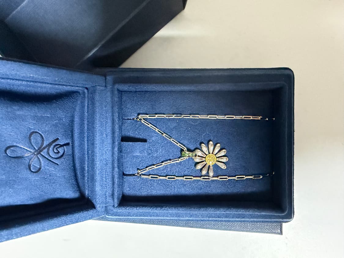 피스마이너스원 제이콥앤코 데이지 목걸이 새상품 판매합니다! 상품이미지2