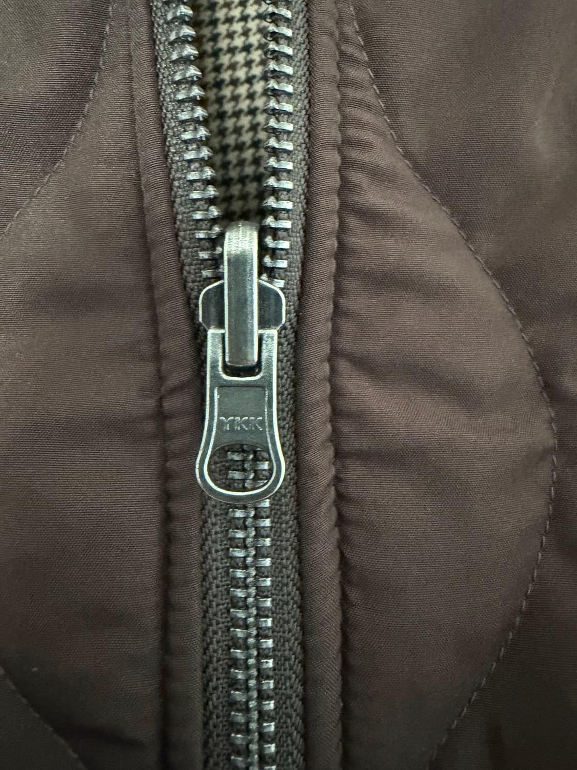 GU 리버시블 경량 패딩조끼 상품이미지3