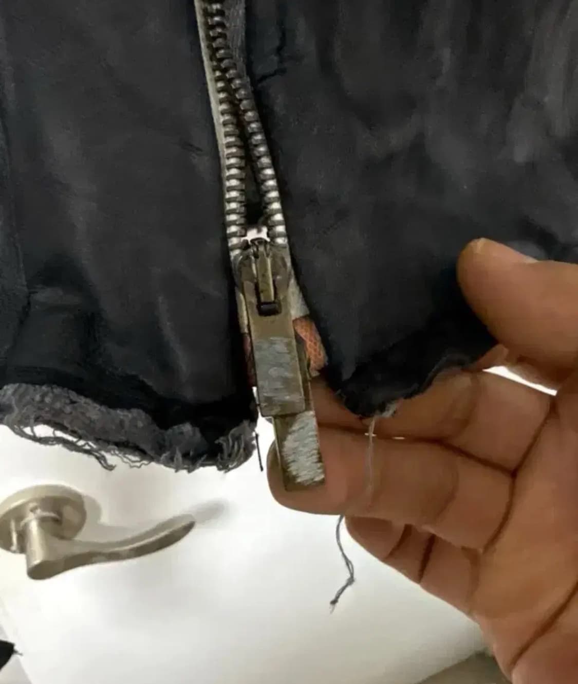 TYPE III DOUBLE ZIP HOODIE IN MOONSTAR L 상품이미지8