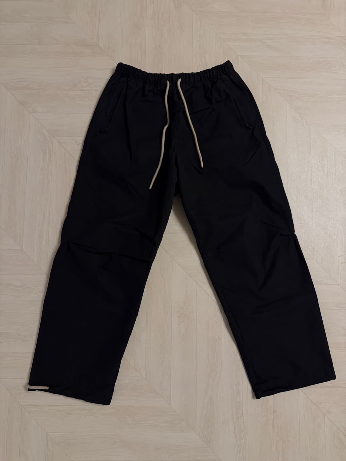 피어오브갓 에센셜 더블랙컬렉선 릴렉스드 트라우저 블랙 상품이미지1