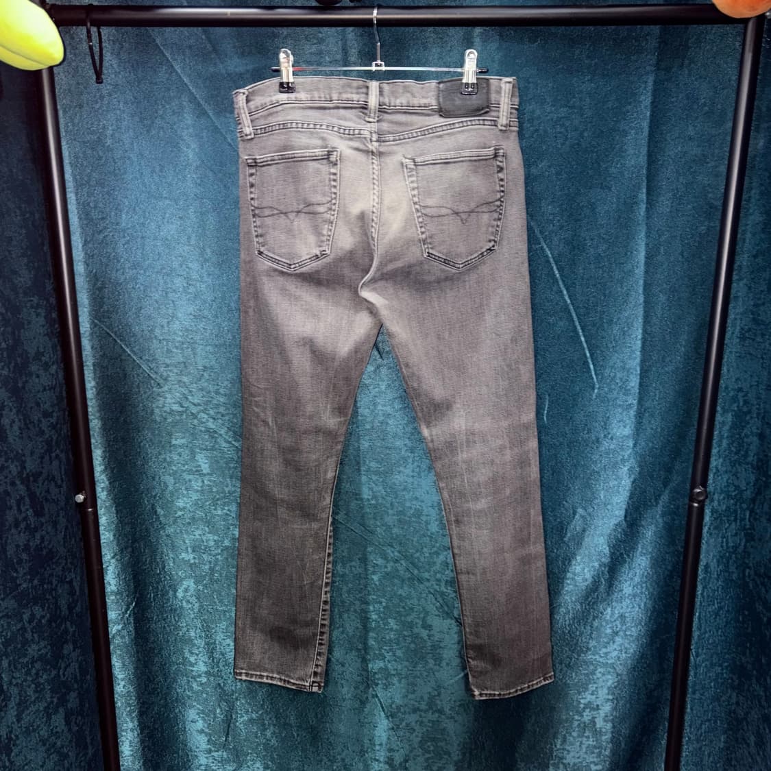 (32) 폴로랄프로렌 레귤러 핏 그레이 데님 팬츠 상품이미지3