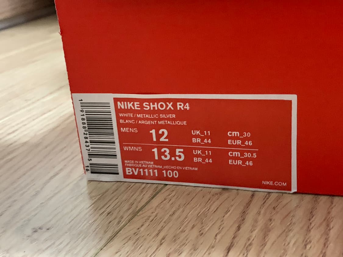 나이키 샥스 r4 메탈릭실버 코멧레드 300 상품이미지6