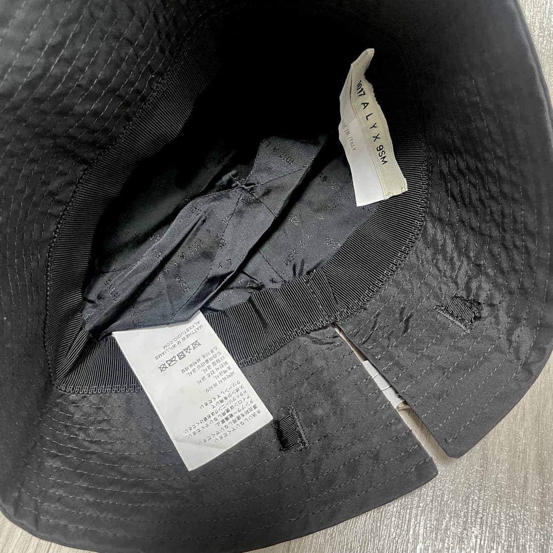1017 ALYX 9SM Buckle Bucket Hat 상품이미지9