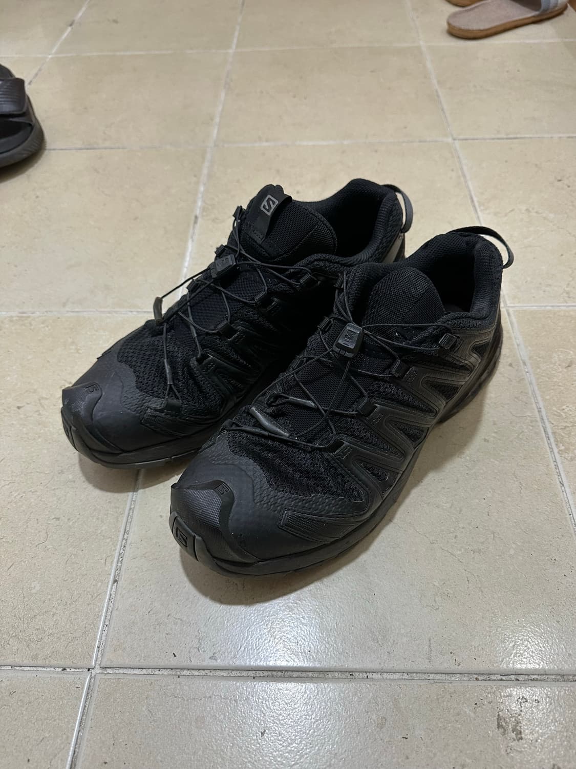 [290] 살로몬 XA Pro 3D V8 Black Magnet 상품이미지1