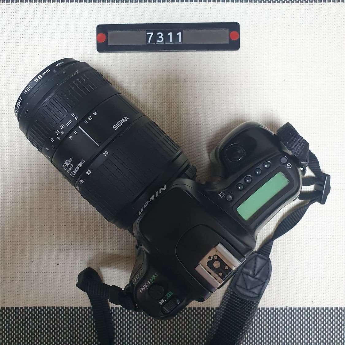 니콘 F 50 필름카메라 70-300미리 줌렌즈 상품이미지3