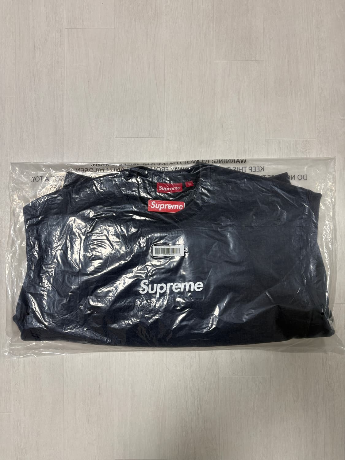 슈프림 25SS 워시드 박스로고 크루넥 네이비 (M) 상품이미지2