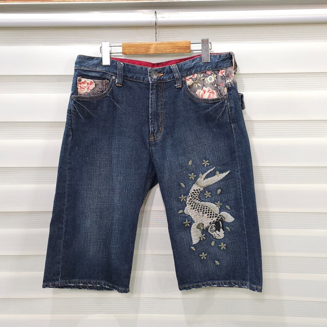 JAPAN 빈티지 오린엔탈 잉어 자수 데님 하프팬츠- 31정도 상품이미지1