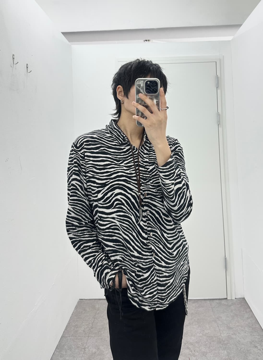 NONE vintage zebra pattern shirts 상품이미지1