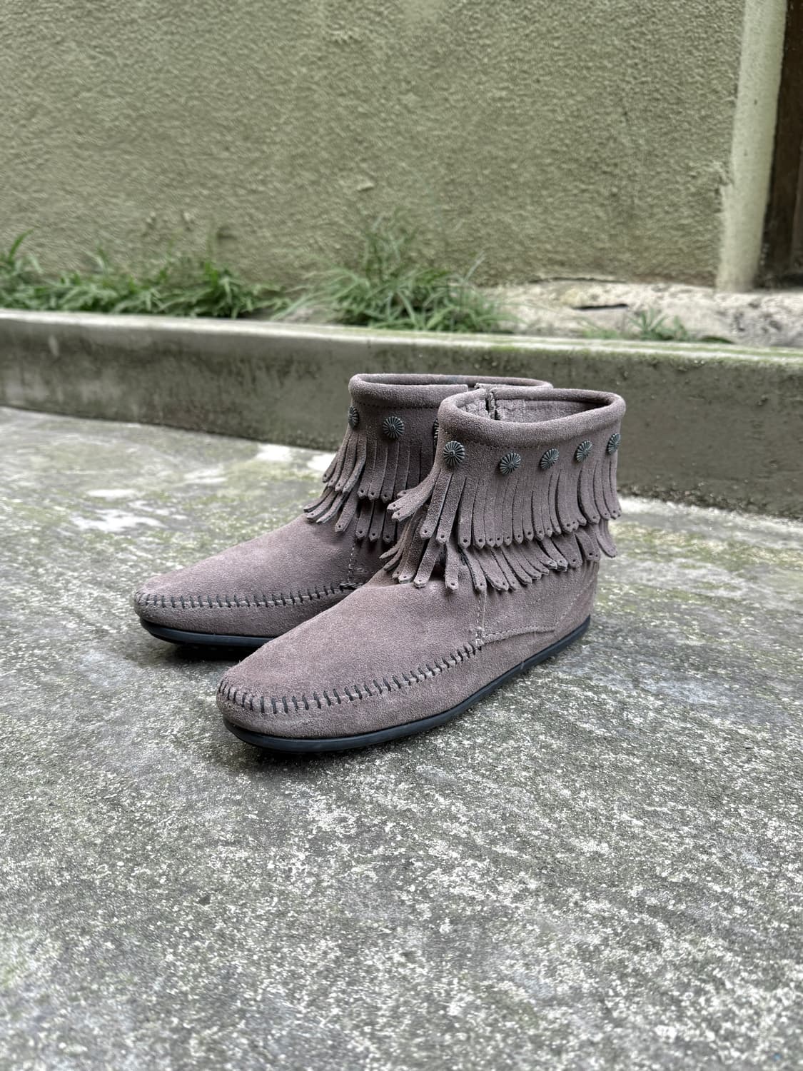 미네통카 프린지 모카신 상품이미지1