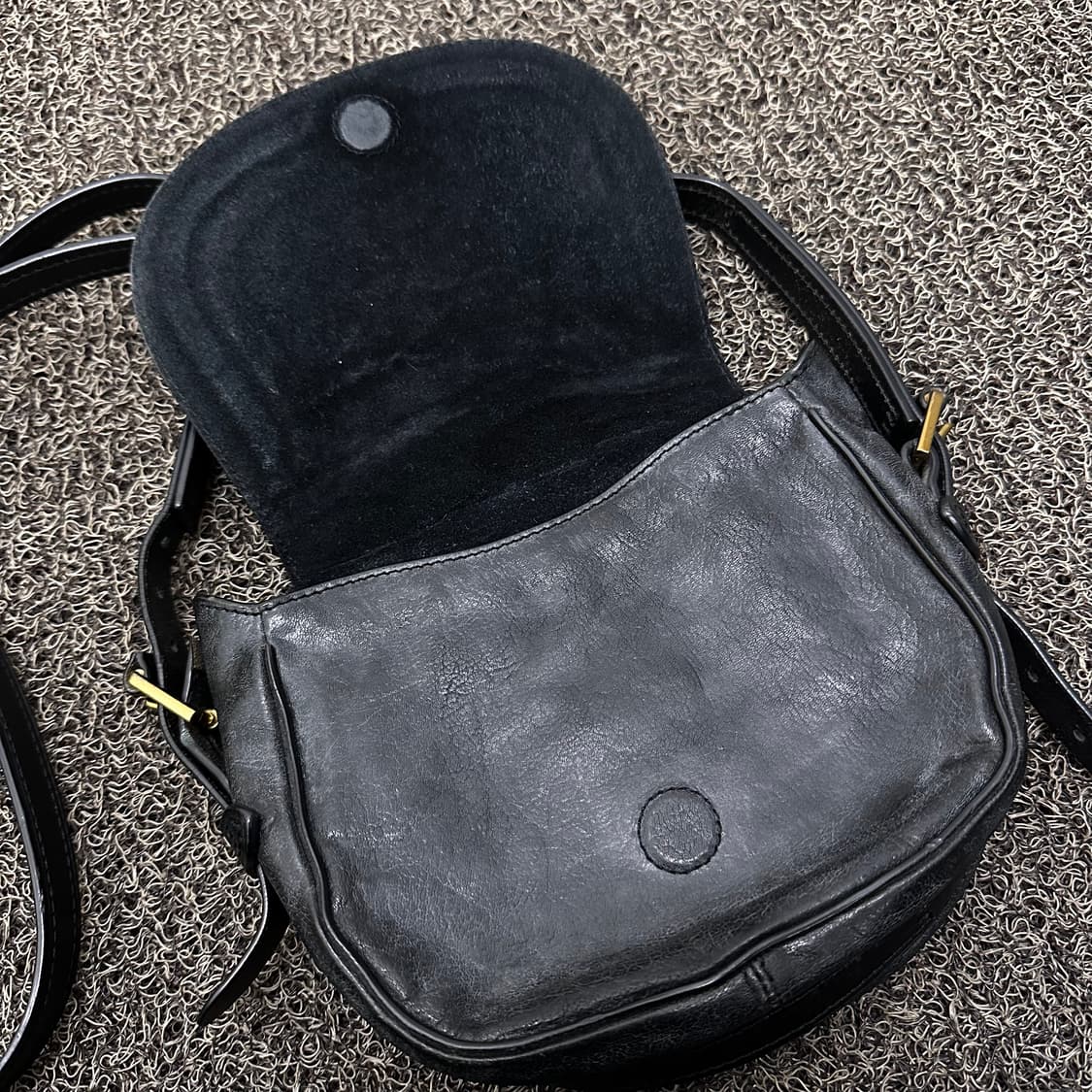 POLO 폴로 랄프로렌 여성 가죽 크로스백 블랙 상품이미지4