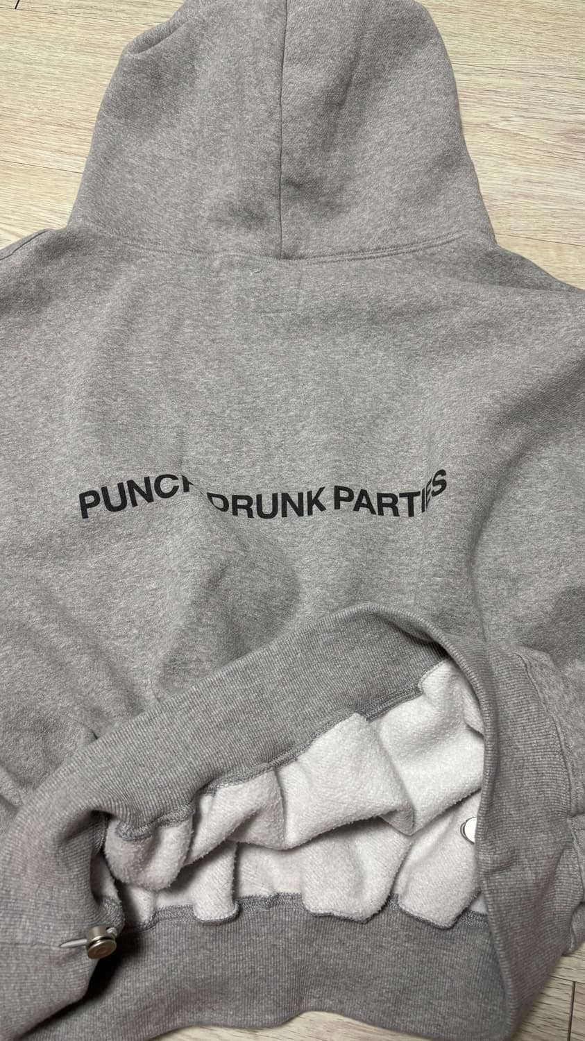 펀치드렁크파티즈 후드 그레이 1사이즈 상품이미지3