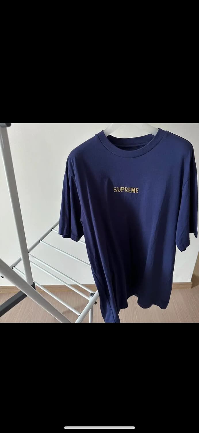 슈프림 반팔티 M사이즈 상품이미지1