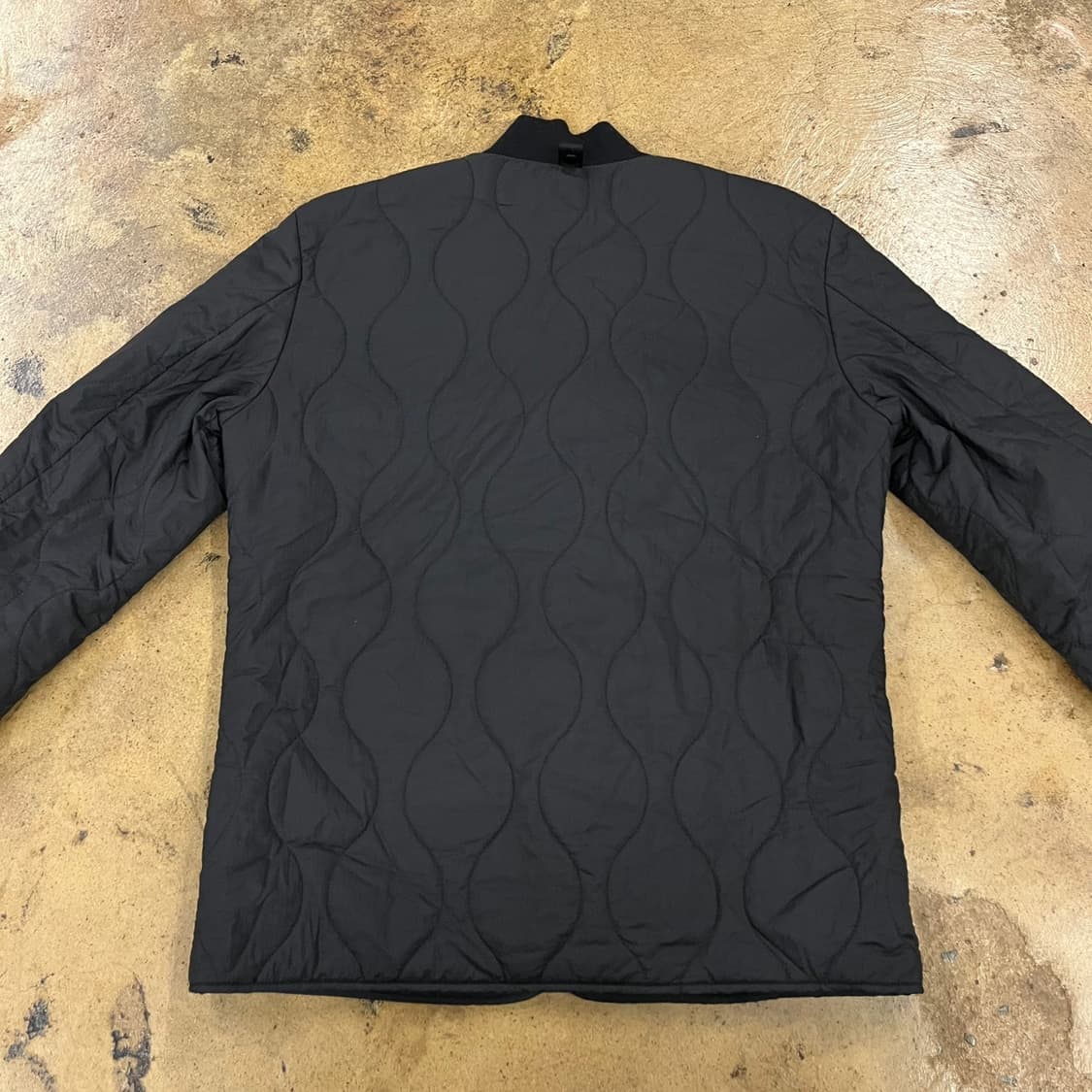 [정품/100] CP컴퍼니 블랙 퀼팅 자켓 b12 상품이미지4