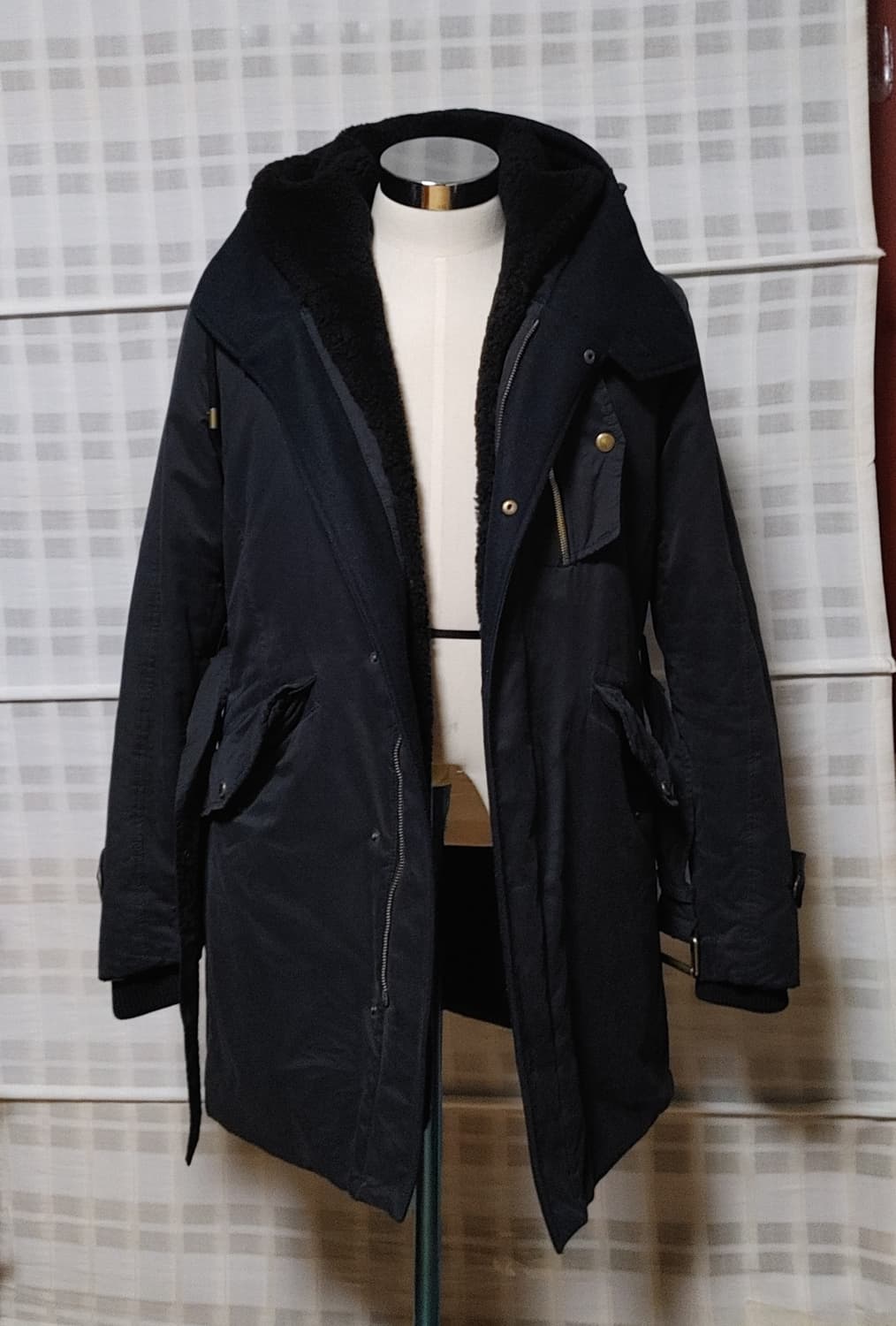 (한섬) 타임옴므 검정 내피탈부착 패딩 점퍼 95 상품이미지3