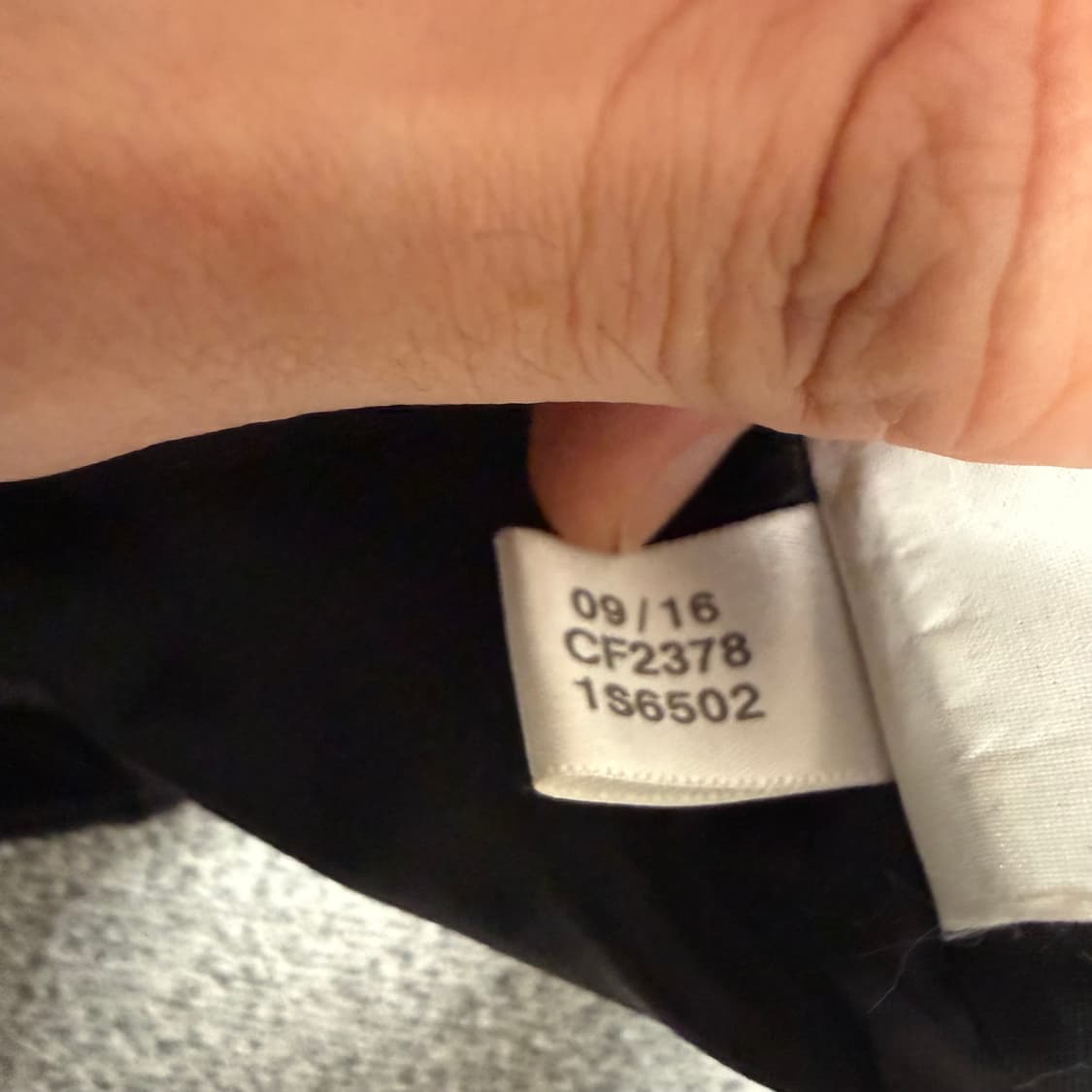 리복 경량 패딩조끼 블랙 110 상품이미지6