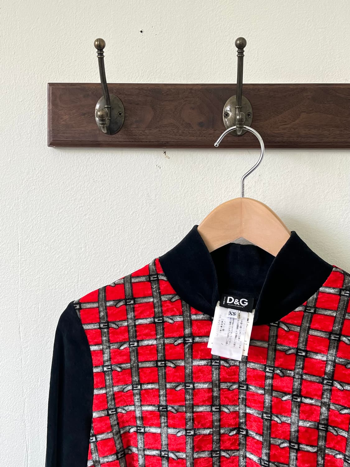 D&G 벨벳 체인 터틀넥 상품이미지2