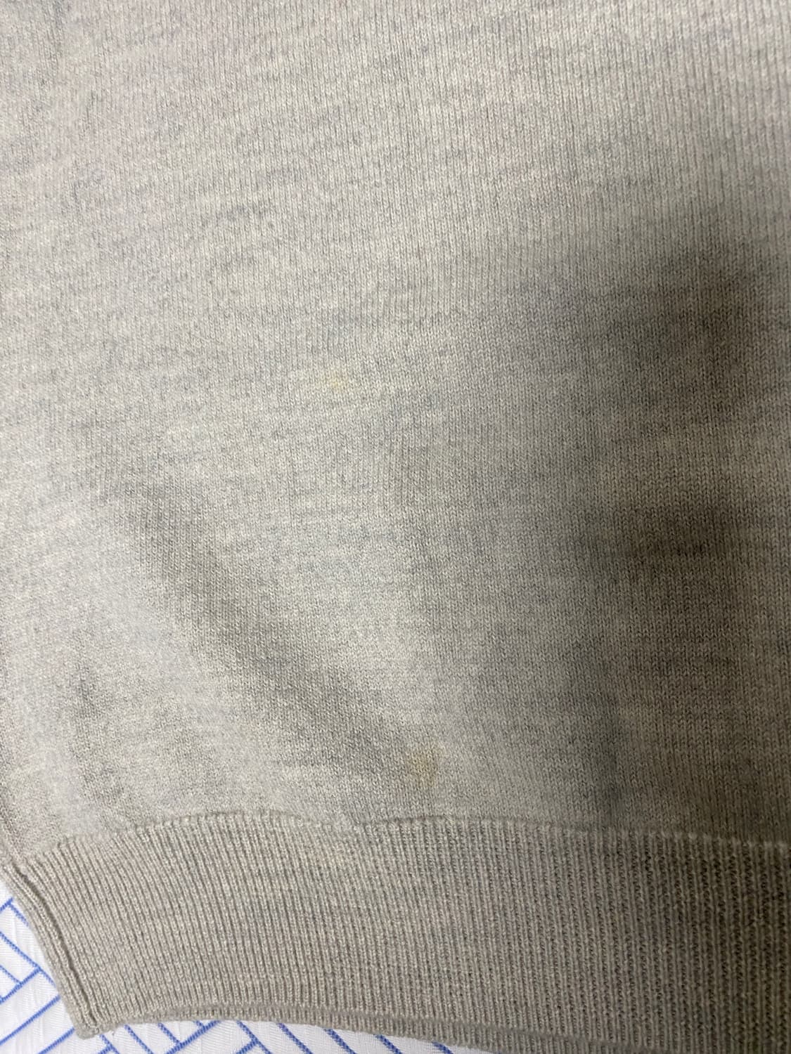 라코스테 브이넥 긴팔 니트 상품이미지4