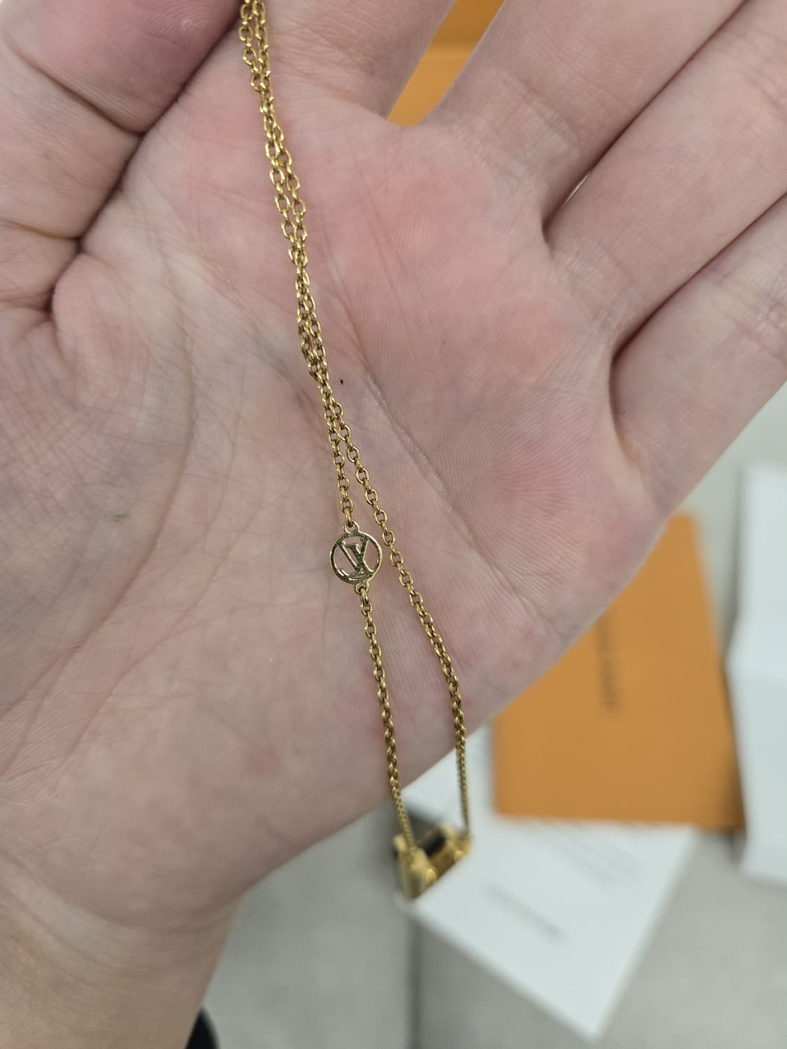 [보증서 정품]루이비통 에센셜 목걸이 상품이미지1